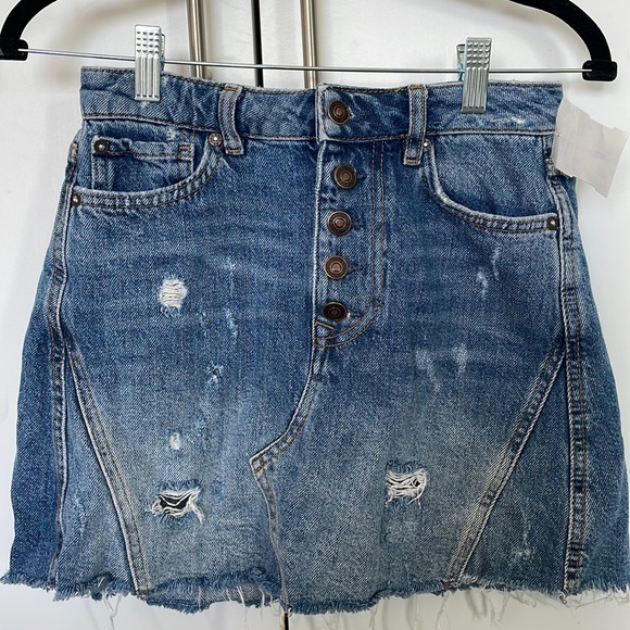 We The Free Jean Skirt - Picture 1 of 2